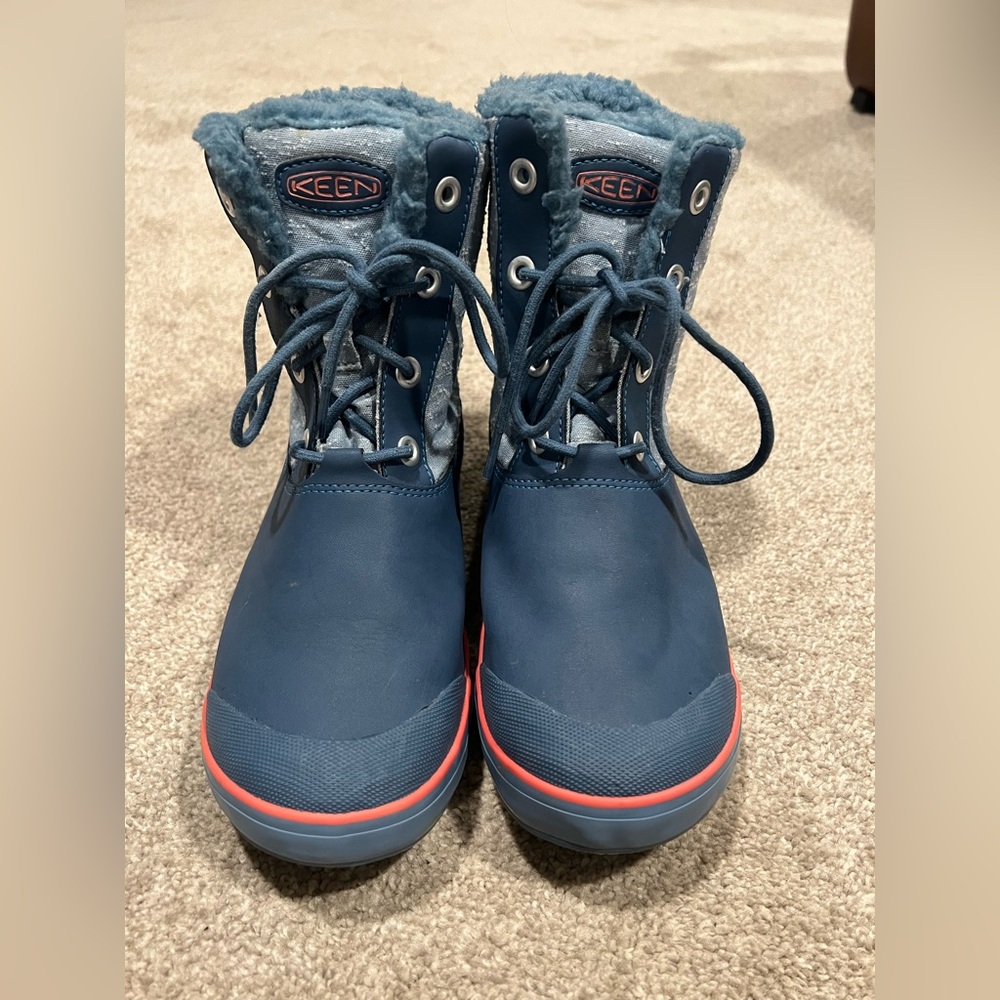 KEEN Elsa Waterproof Chelsea Winter Snow Boots Size 6
